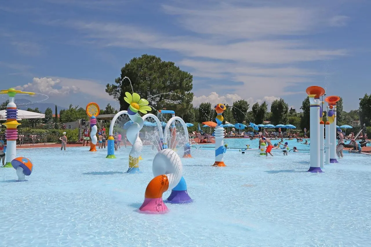 San Francesco Camping Village Ντεζεντσάνο ντελ Γκάρντα Πάρκο διακοπών