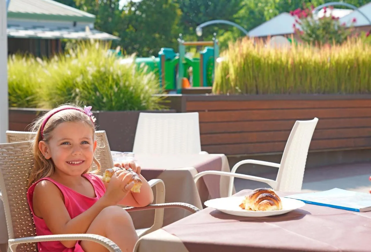 San Francesco Camping Village Desenzano del Garda Parque de vacaciones
