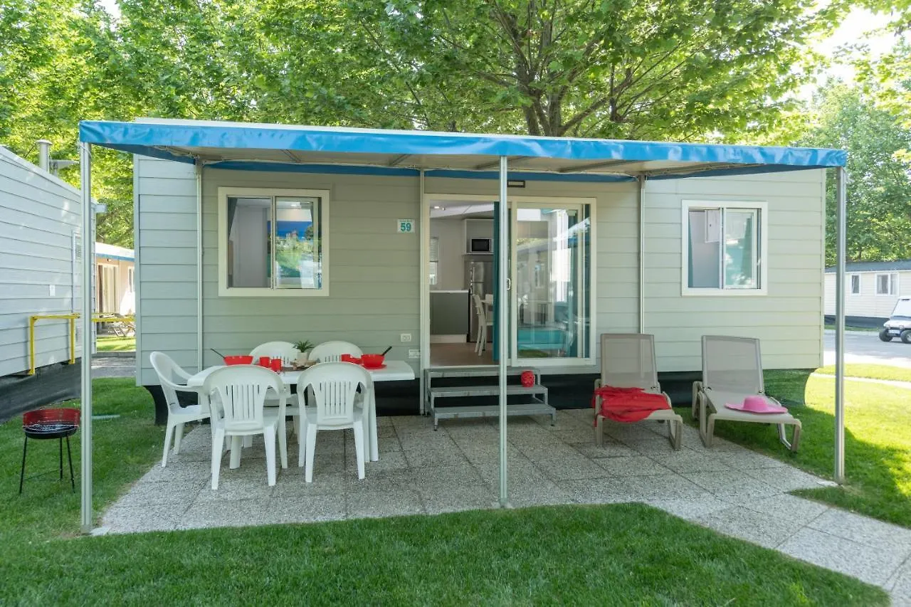 San Francesco Camping Village Desenzano del Garda Parque de vacaciones