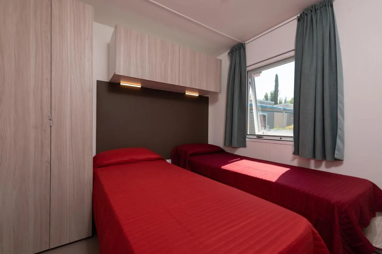 San Francesco Camping Village Desenzano del Garda 5*,