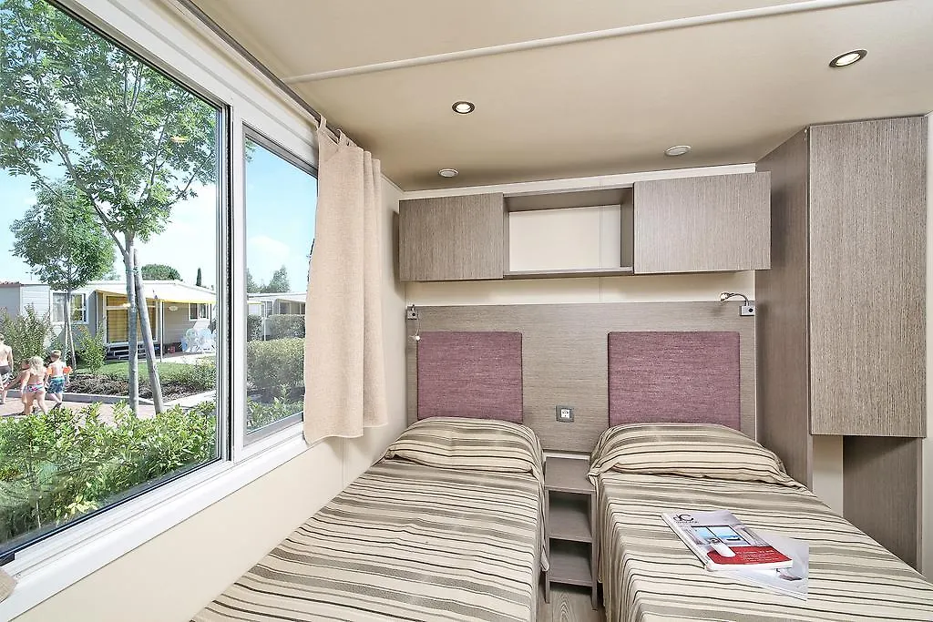 San Francesco Camping Village Desenzano del Garda 5*,