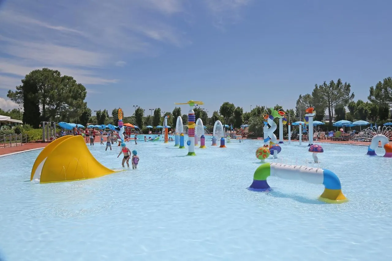***** Parque de vacaciones San Francesco Camping Village Desenzano del Garda Italia